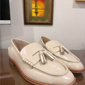 Vince Camuto Cream Tassel Loafers - Classic Slip-On Dress Shoes